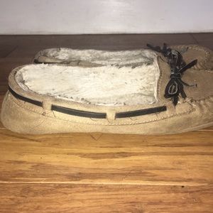 Air walk Women’s Moccasins Size 11